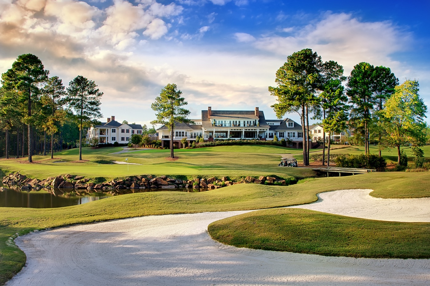 The clubhouse and bunker-lined finishing hole at a Southern Pines resort in North Carolina